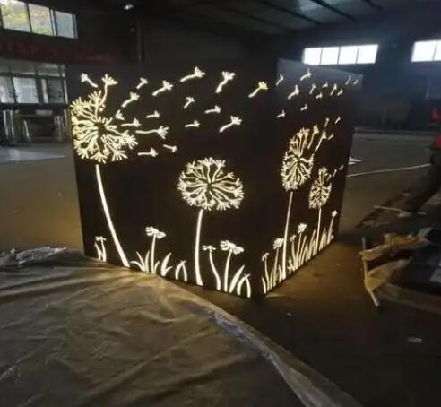 播州耐候钢灯箱